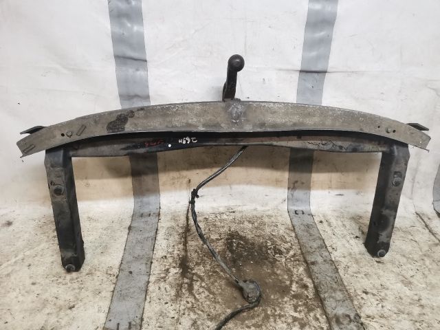 bontott AUDI A6 C5 Vonóhorog