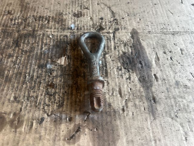 bontott AUDI A6 C5 Vonószem