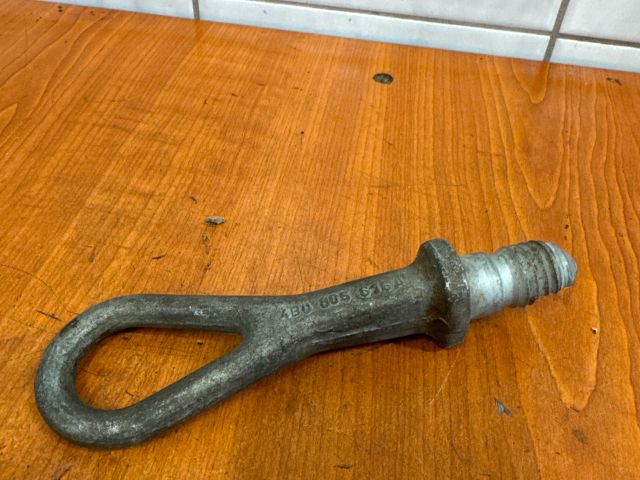 bontott AUDI A6 C5 Vonószem