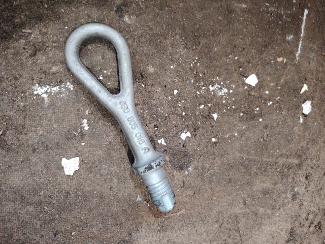 bontott AUDI A6 C5 Vonószem