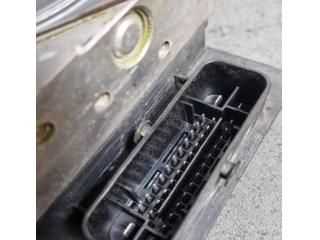 bontott AUDI A6 C6 ABS Kocka