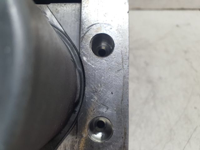 bontott AUDI A6 C6 ABS Kocka