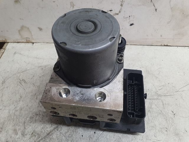 bontott AUDI A6 C6 ABS Kocka