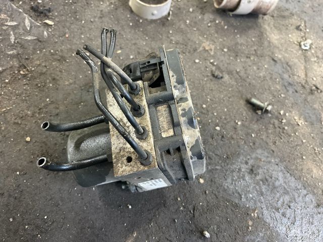 bontott AUDI A6 C6 ABS Kocka