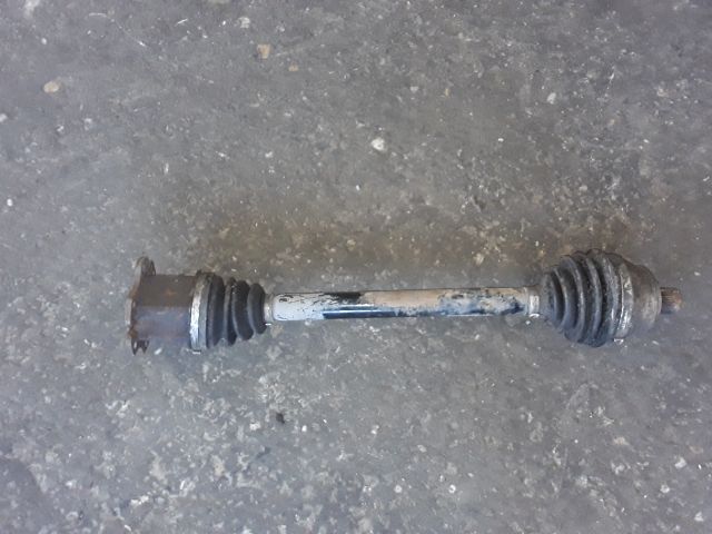 bontott AUDI A6 C6 Bal Féltengely