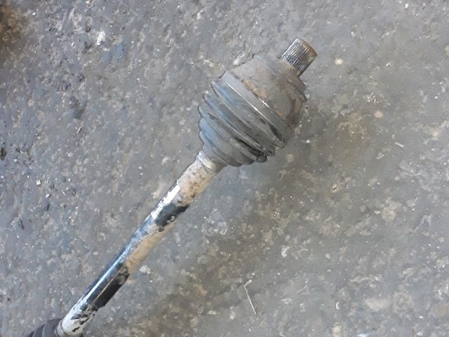 bontott AUDI A6 C6 Bal Féltengely