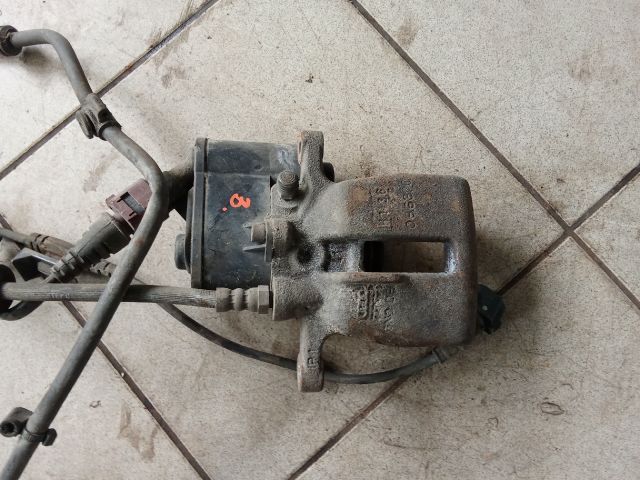 bontott AUDI A6 C6 Bal hátsó Féknyereg Munkahengerrel