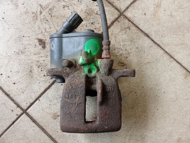 bontott AUDI A6 C6 Bal hátsó Féknyereg Munkahengerrel