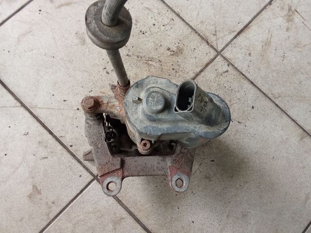 bontott AUDI A6 C6 Bal hátsó Féknyereg Munkahengerrel