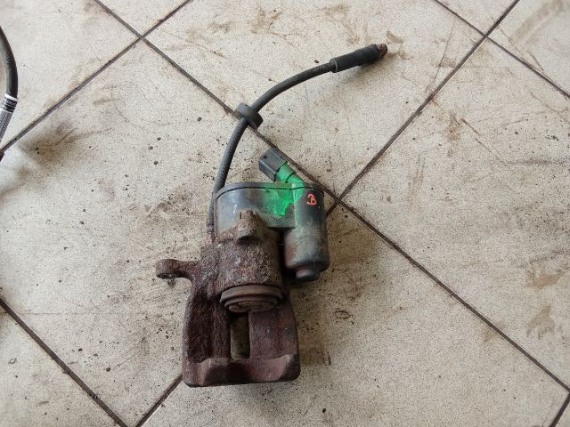 bontott AUDI A6 C6 Bal hátsó Féknyereg Munkahengerrel