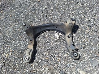 bontott AUDI A6 C6 Első Bölcső