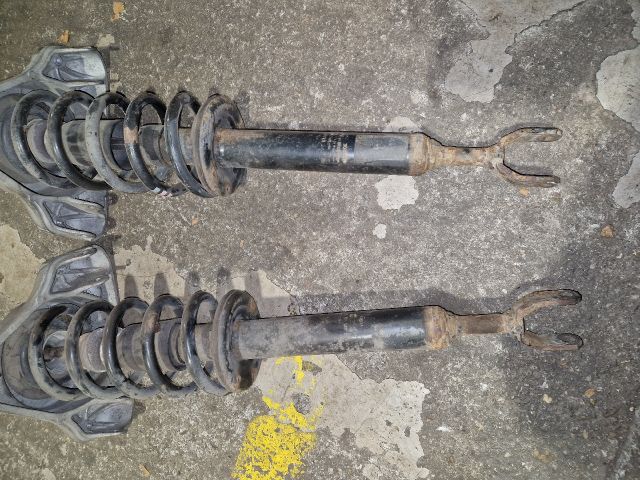 bontott AUDI A6 C6 Első Lengéscsillapító Pár