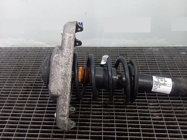 bontott AUDI A6 C6 Első Rugó