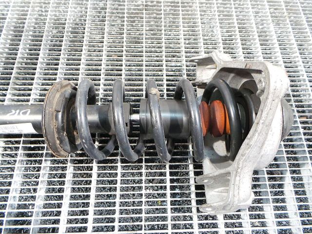 bontott AUDI A6 C6 Első Rugó