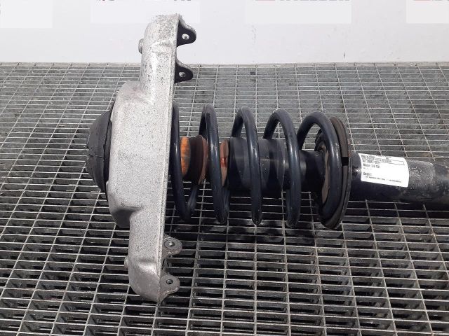 bontott AUDI A6 C6 Első Rugó