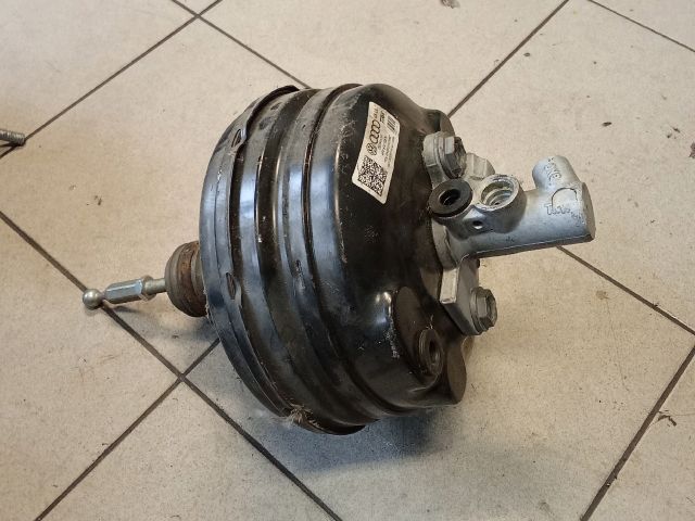 bontott AUDI A6 C6 Fékrásegítő