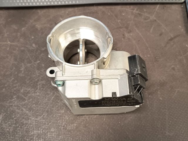 bontott AUDI A6 C6 Fojtószelep (Elektromos)