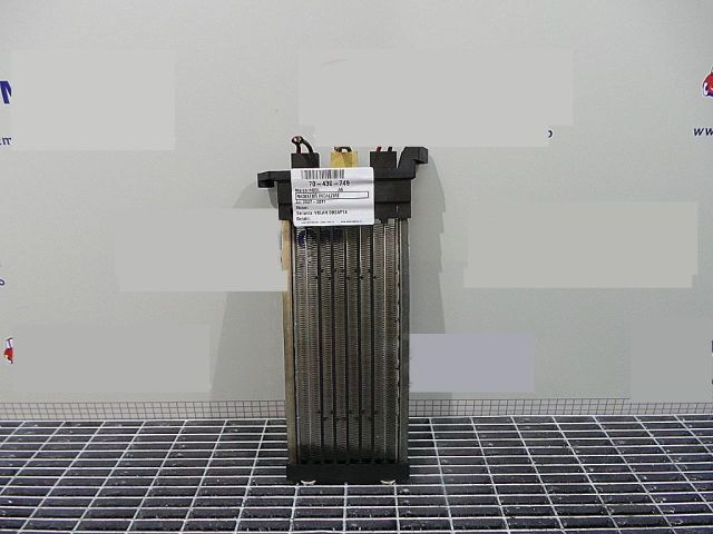 bontott AUDI A6 C6 Fűtőradiátor