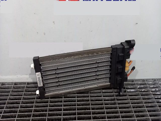 bontott AUDI A6 C6 Fűtőradiátor