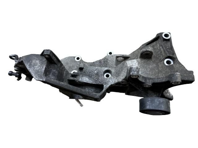 bontott AUDI A6 C6 Generátor Tartó Bak