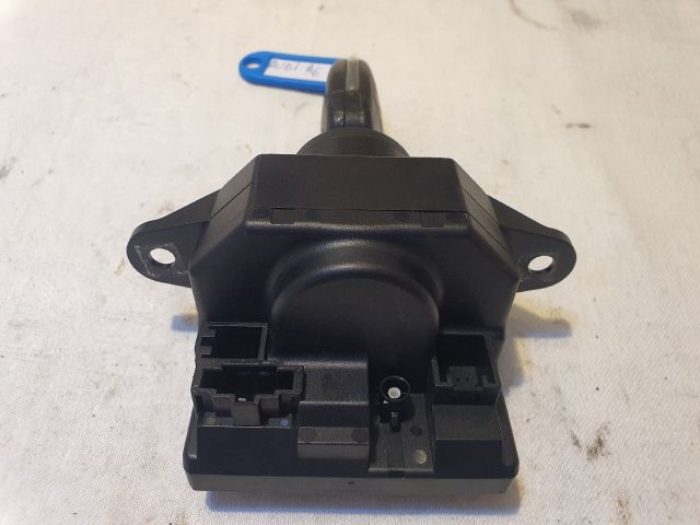 bontott AUDI A6 C6 Gyújtáskapcsoló Házzal