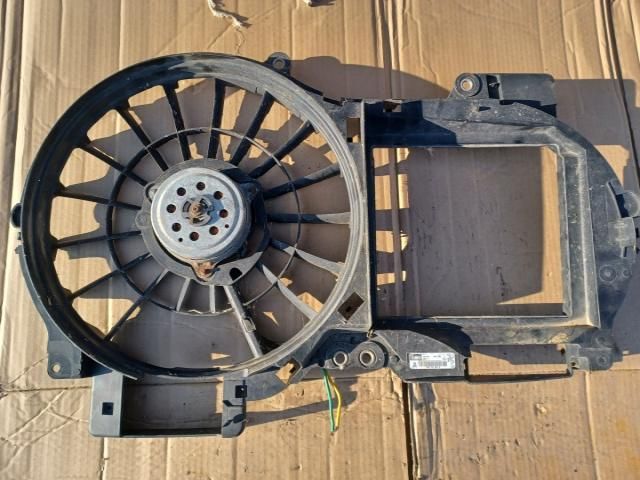 bontott AUDI A6 C6 Hűtőventilátor