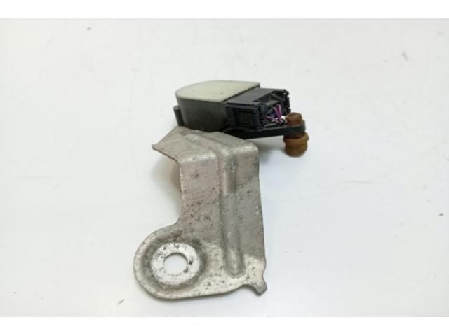 bontott AUDI A6 C6 Jeladó (Magában)