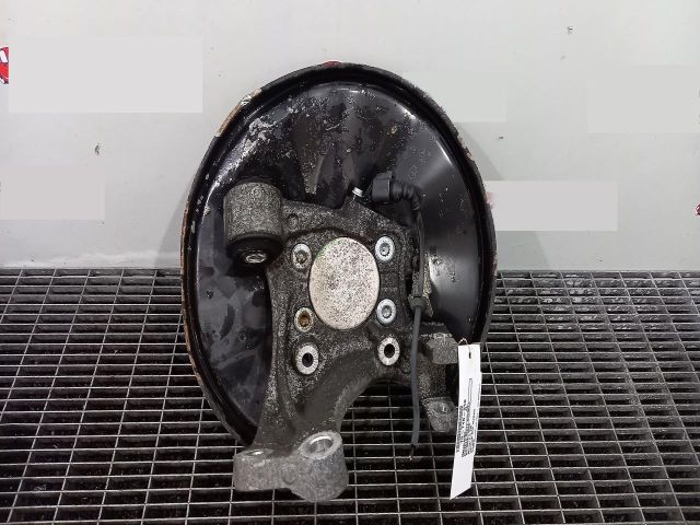 bontott AUDI A6 C6 Jobb hátsó Csonkállvány