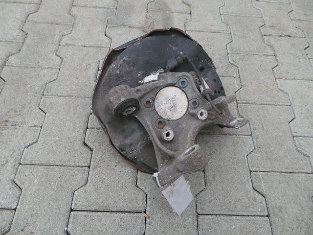 bontott AUDI A6 C6 Jobb hátsó Csonkállvány