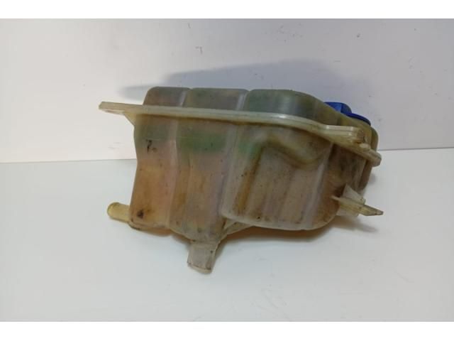 bontott AUDI A6 C6 Kiegyenlítő Tartály