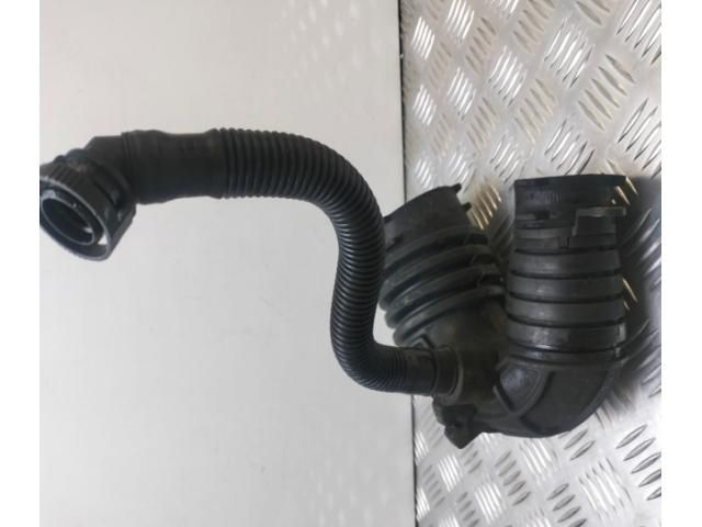 bontott AUDI A6 C6 Légbeömlő Cső