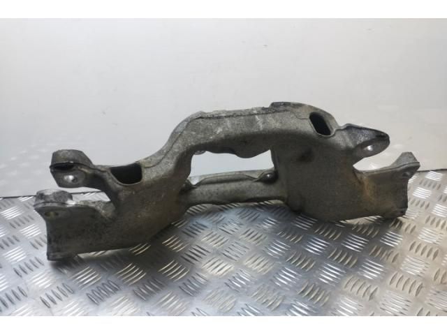 bontott AUDI A6 C6 Motor Tartó Bak Bal