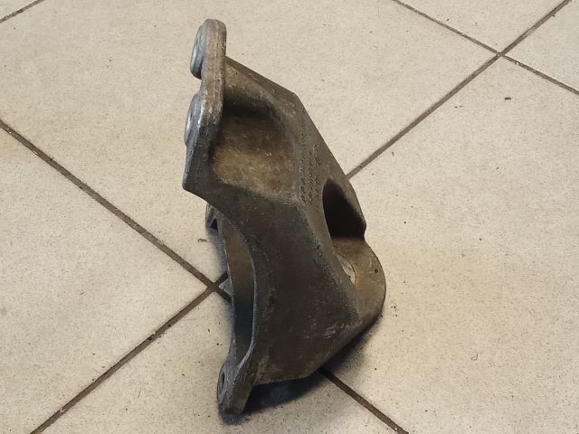 bontott AUDI A6 C6 Motor Tartó Bak (Pozíciófüggetlen)