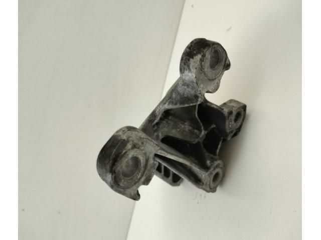 bontott AUDI A6 C6 Motor Tartó Bak (Pozíciófüggetlen)