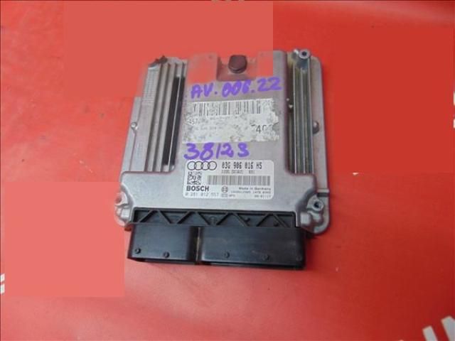 bontott AUDI A6 C6 Motorvezérlő