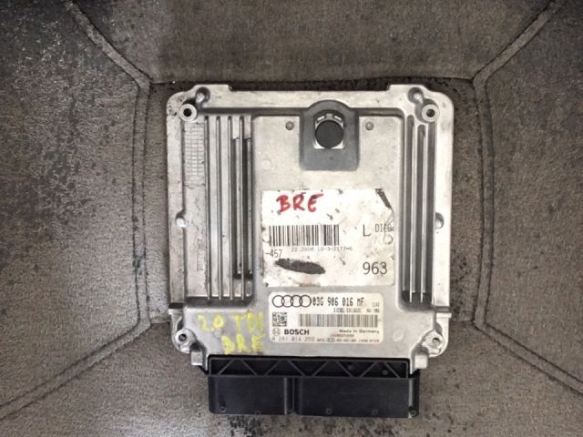 bontott AUDI A6 C6 Motorvezérlő