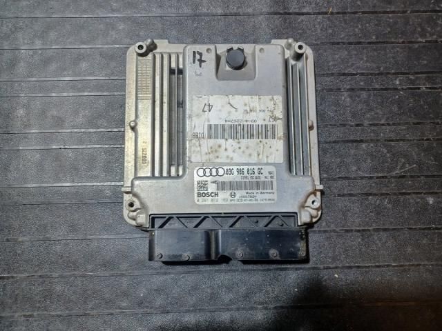 bontott AUDI A6 C6 Motorvezérlő