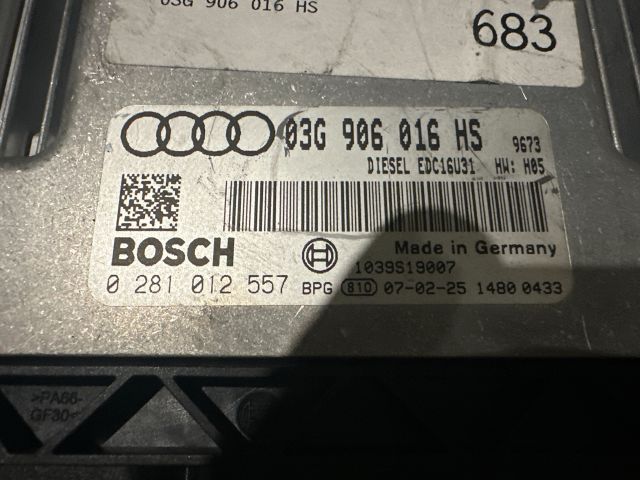 bontott AUDI A6 C6 Motorvezérlő