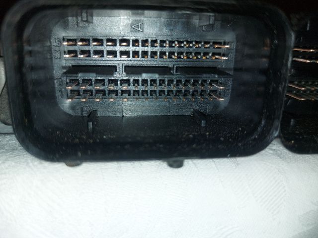 bontott AUDI A6 C6 Motorvezérlő