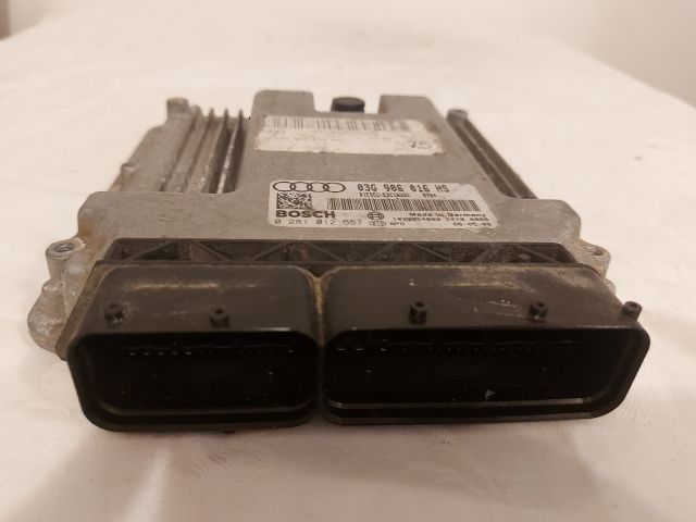 bontott AUDI A6 C6 Motorvezérlő