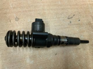 bontott AUDI A6 C6 Porlasztó (1 db)