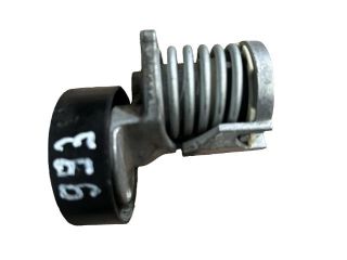 bontott AUDI A6 C6 Szíjfeszítő Görgő