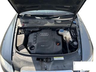 bontott AUDI A6 C6 Szíjfeszítő Görgő