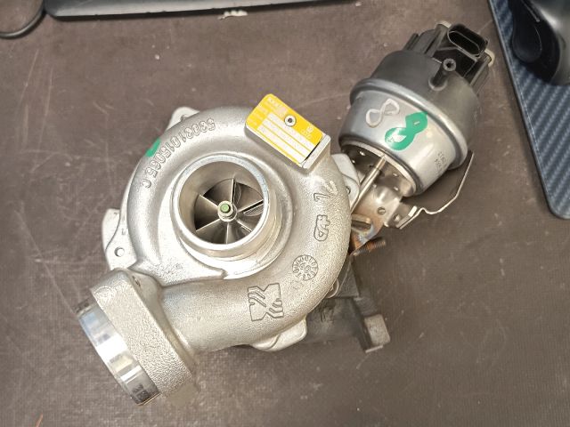 bontott AUDI A6 C6 Turbó