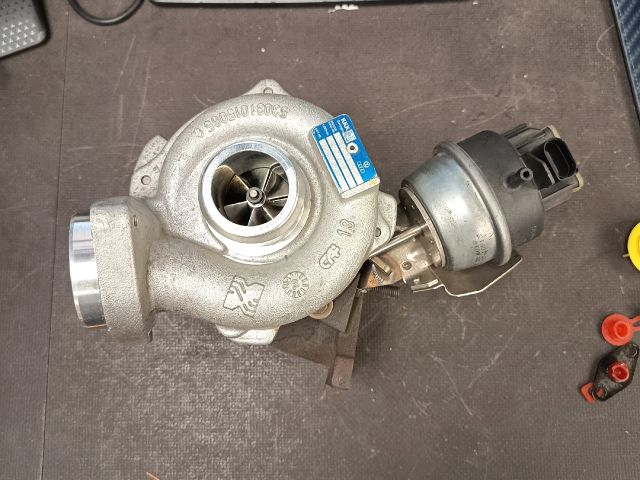 bontott AUDI A6 C6 Turbó