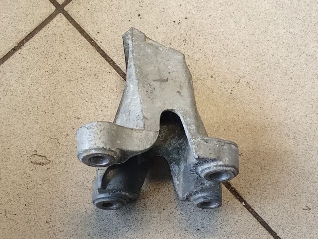 bontott AUDI A6 C6 Váltó Tartó Bak (Pozíciófüggetlen)