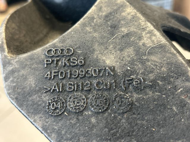 bontott AUDI A6 C6 Váltó Tartó Bak (Pozíciófüggetlen)