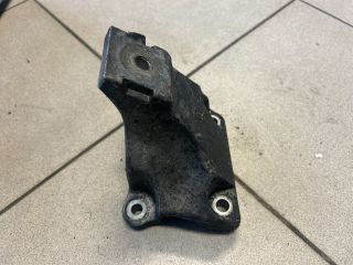 bontott AUDI A6 C6 Váltó Tartó Bak (Pozíciófüggetlen)