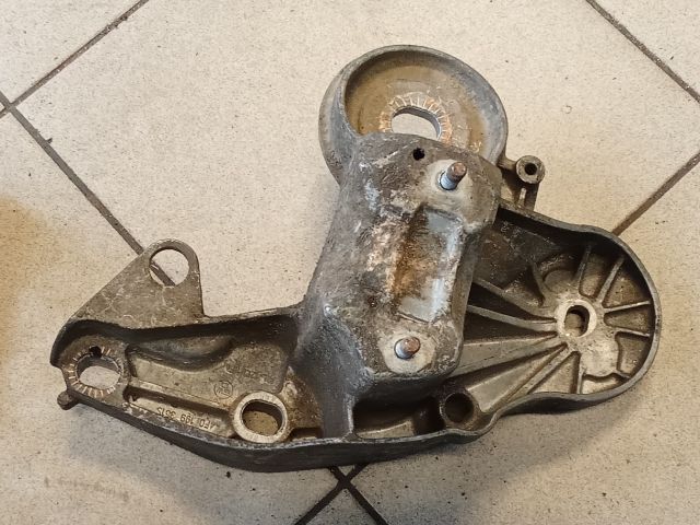 bontott AUDI A6 C6 Váltó Tartó Bak (Pozíciófüggetlen)