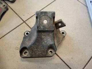 bontott AUDI A6 C6 Váltó Tartó Bak (Pozíciófüggetlen)